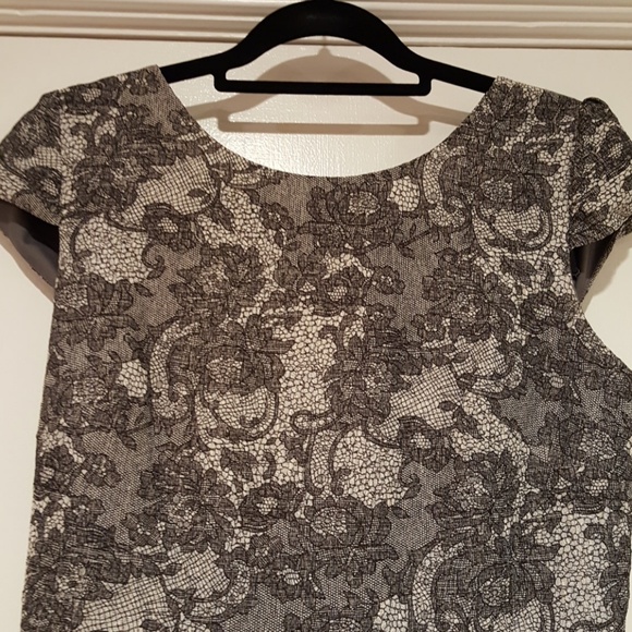 BETSEY JOHNSON FIT AND FLAIR DRESS - Picture 7 of 7